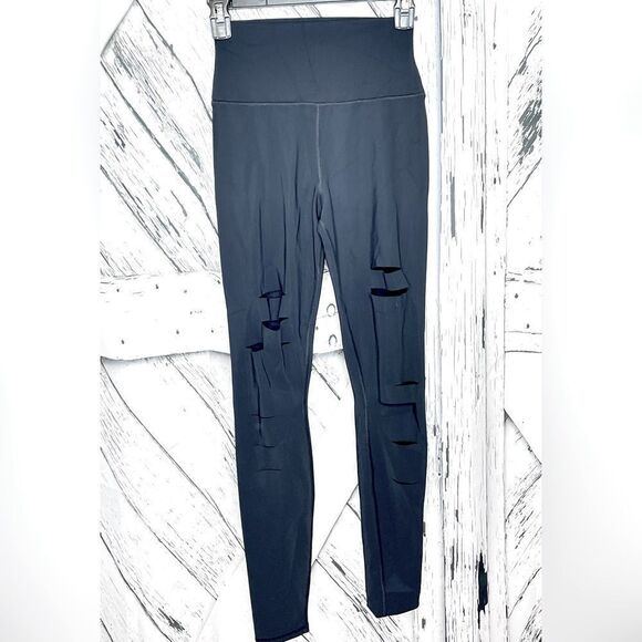 ALO YOGA Black High Waist Ripped Warrior Leggings Small - Picture 1 of 5